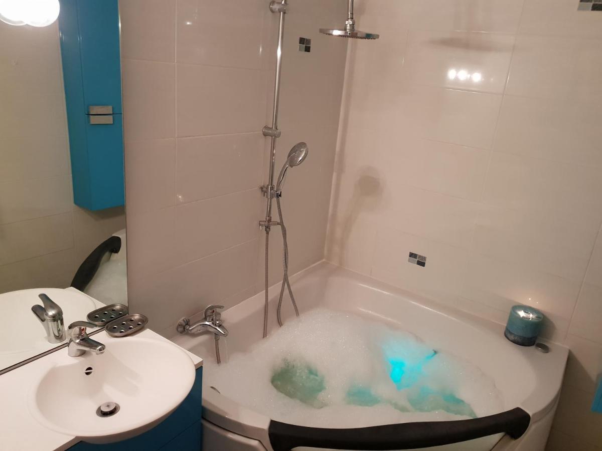 Joli Appartement A モンタルジ エクステリア 写真
