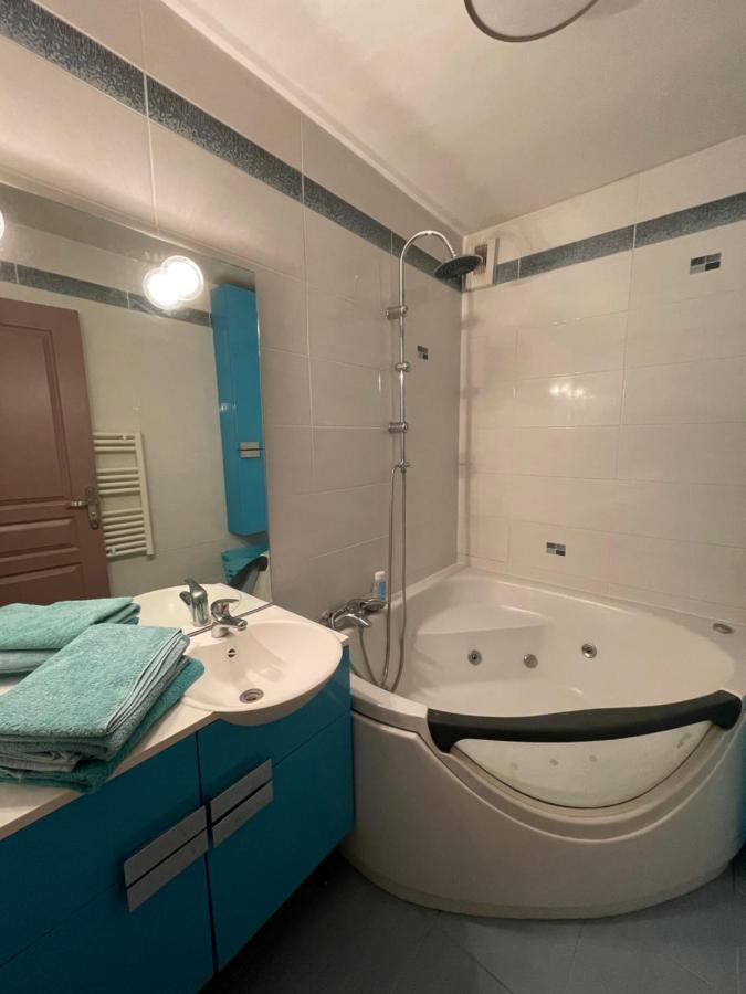 Joli Appartement A モンタルジ エクステリア 写真