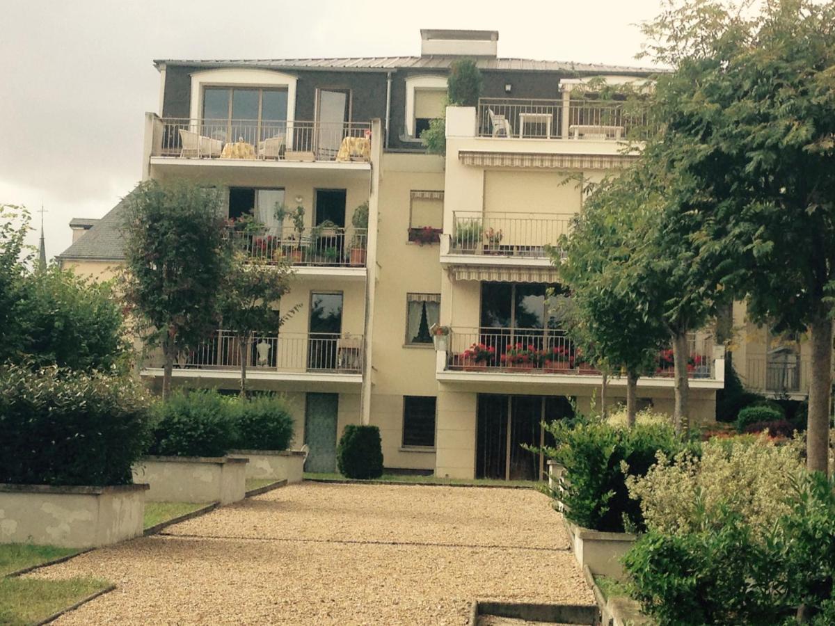 Joli Appartement A モンタルジ エクステリア 写真